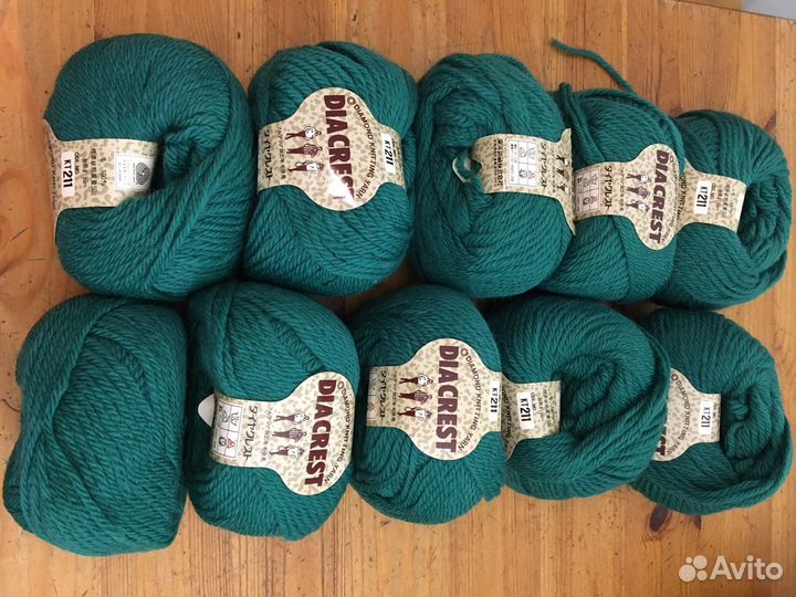 Нитки шерсть 100%. Цена за все 10 мотков
