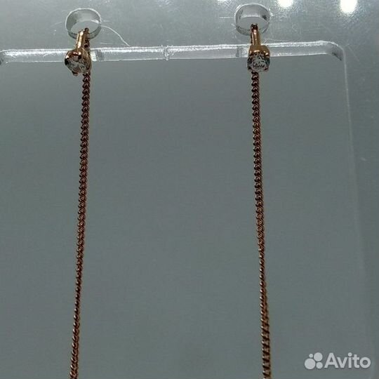 Серьги с синтетическим камнем Золото