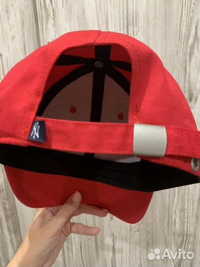 Новая бейсболка