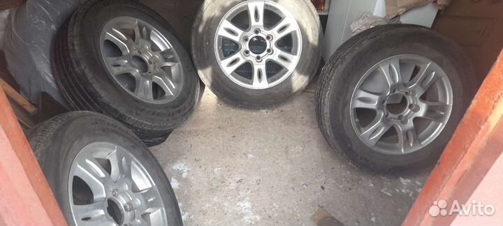 Goodyear G 82 235/65 R17