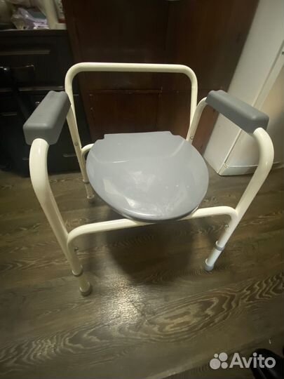 Кресло туалет для инвалидов