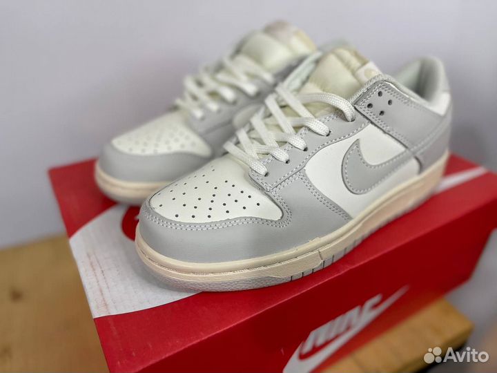 Nike Dunk Low Gray