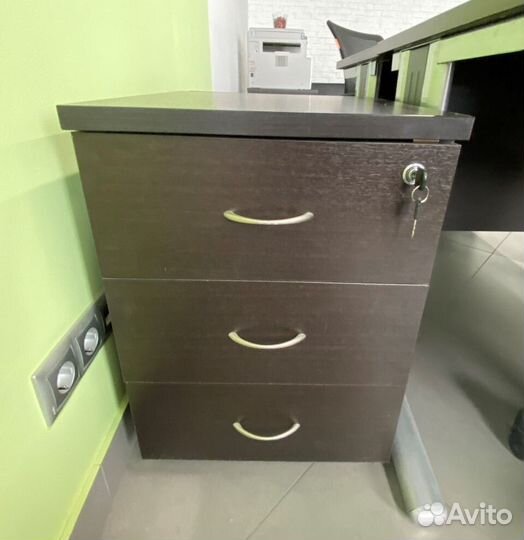 Тумба офисная мобильная с ящиками Технофорвард