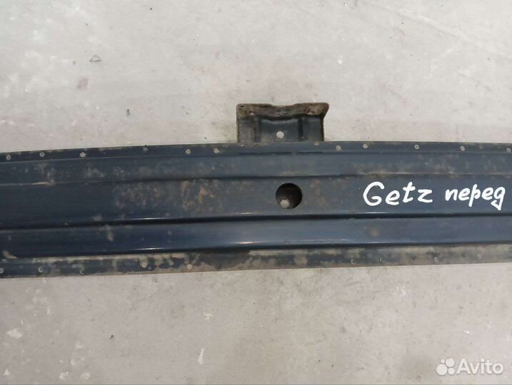Усилитель переднего бампера Hyundai Getz