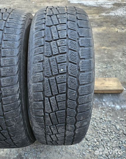 Viatti Brina 215/55 R17 94T