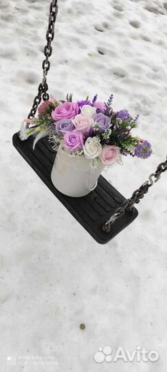 Цветы в коробке корзине