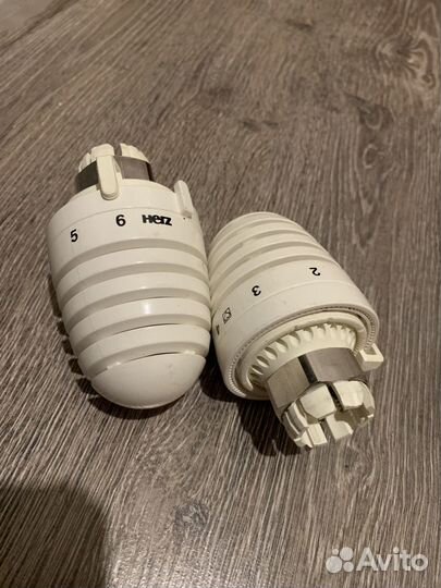 Термостатические головки Herz разные