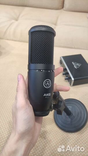 Микрофон AKG P120
