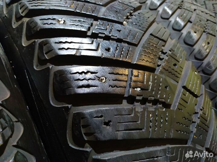 Goodyear UltraGrip Ice Arctic SUV 225/65 R17 102T