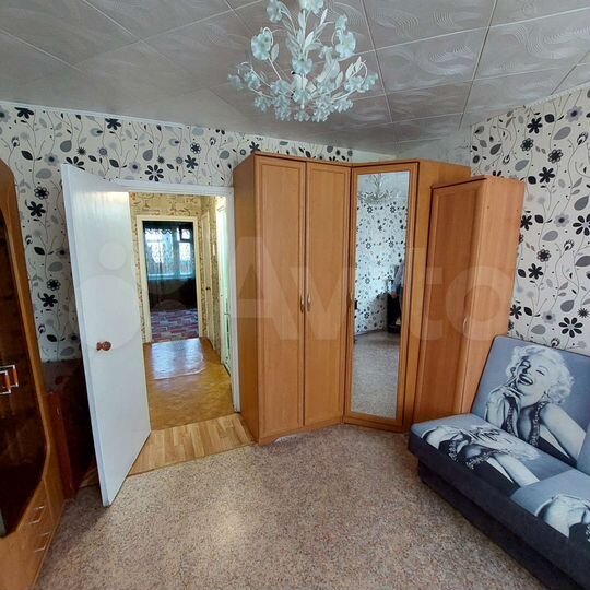 2-к. квартира, 48 м², 1/9 эт.