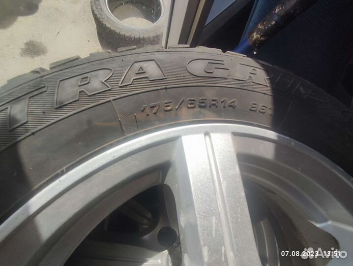 Goodyear Polysteel Radial 185/60 R14 142B