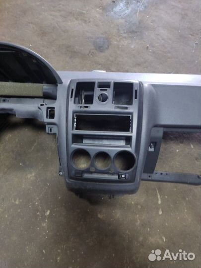 Торпеда Hyundai Getz рестайлинг 1.4 2009