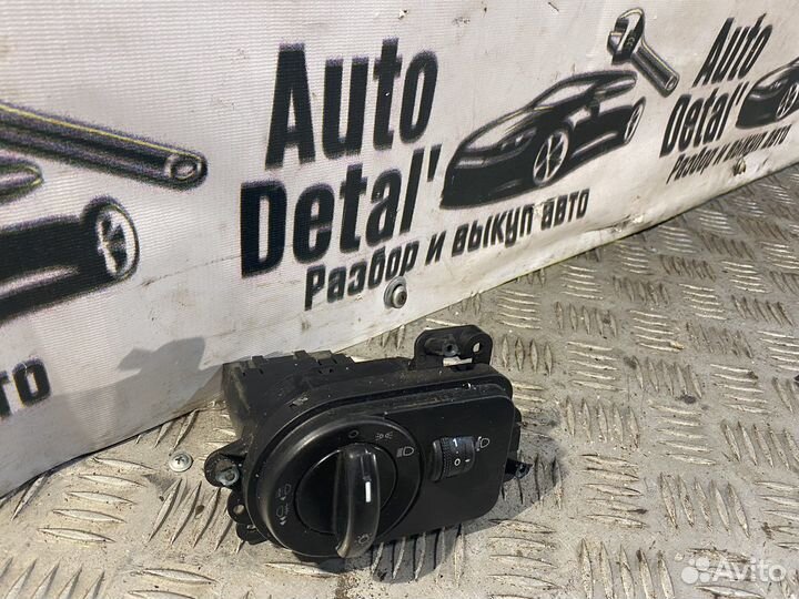 Переключатель света Ford Fusion