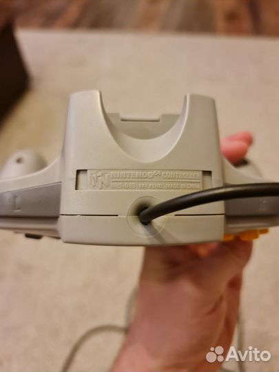 Джойстик Nintendo 64