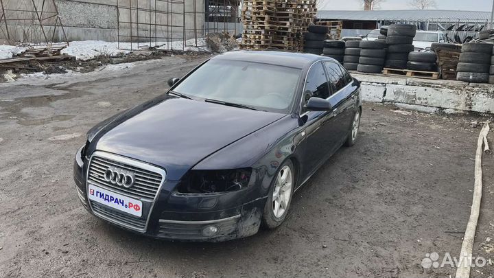 Ремень безопасности задний Audi A6 (С6) 4F0857805E