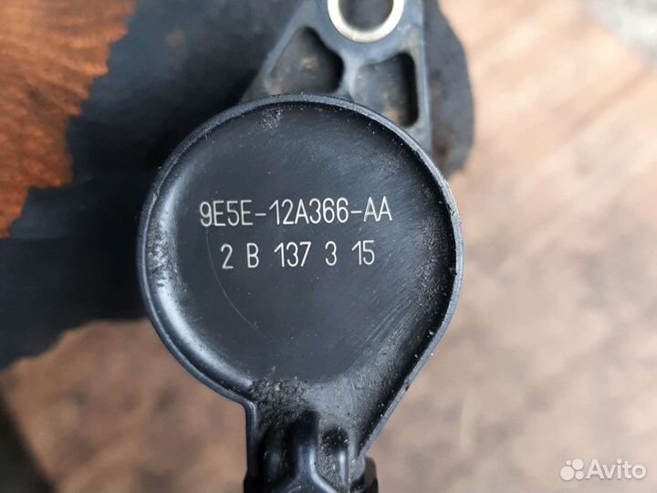 Катушка зажигания Ford Mondeo 5 2.5