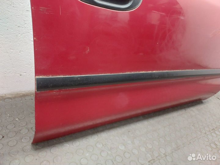 Дверь боковая правая передняя Mitsubishi Carisma, 1997