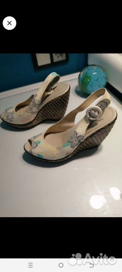 Босоножки женские 39 размер