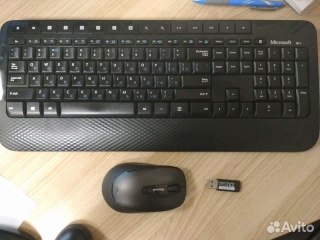 Microsoft keyboard 2000. Wireless Keyboard 2000. Microsoft Wireless 2000 клавиатура и мышь беспроводная. Беспроводная клавиатура из 2000. Как разобрать клавиатуру Microsoft Wireless Keyboard 2000.