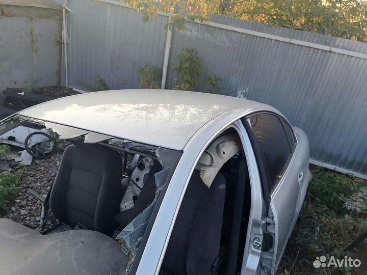 Фольксваген Пассат Б5 крыша со стойками