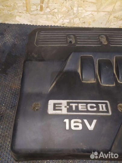 Декоративная крышка двигателя Chevrolet Lacetti