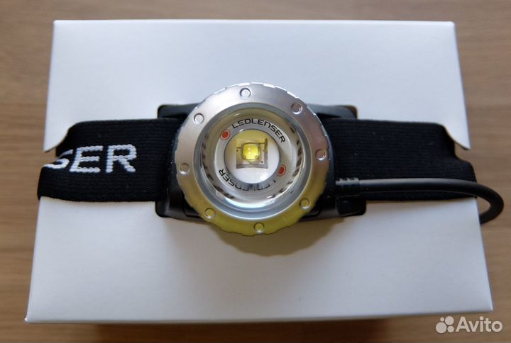 LED Lenser H8R налобный фонарь