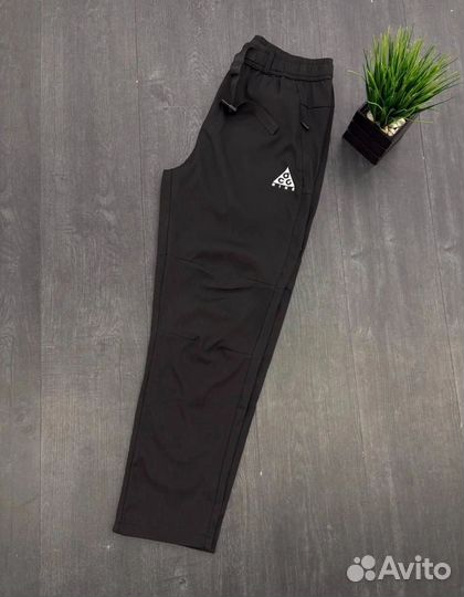 Спортивные штаны nike ACG