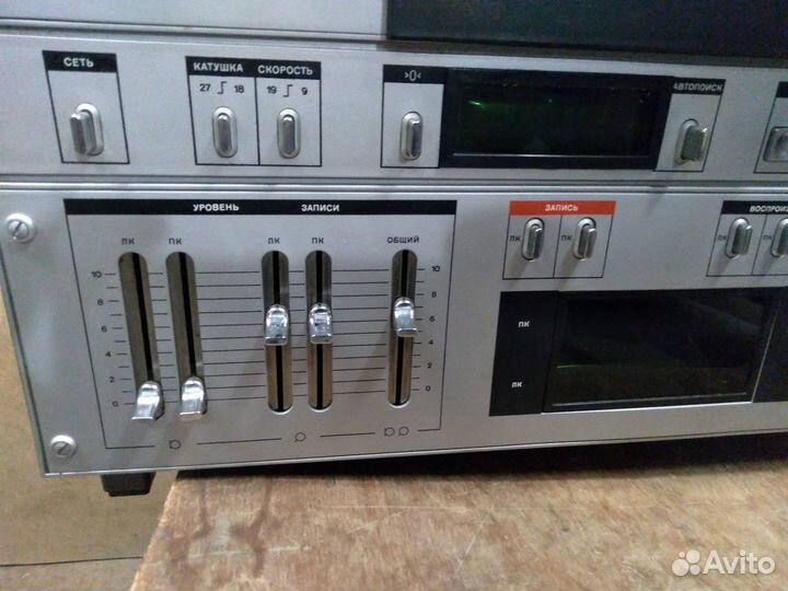 Магнитофон Олимп 004