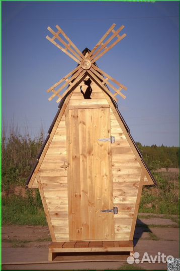 Уличный туалет деревянный SUN334