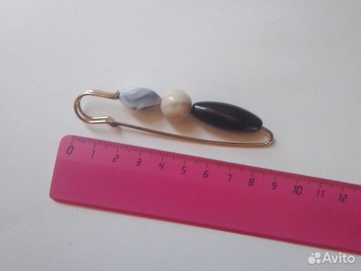 Декоративная булавка