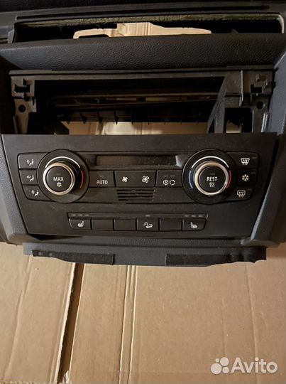 Блок климата и блок кнопок е90 BMW