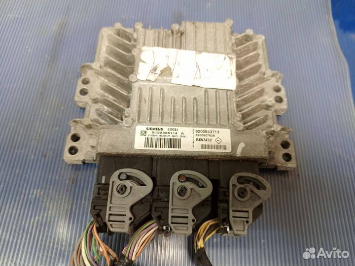 Блок управления двигателем Renault Megane 2