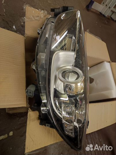 Фара передняя левая на mazda сх5