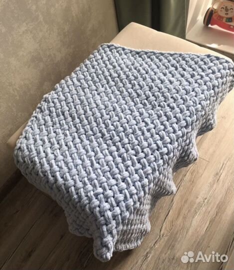 Плед детский вязаный