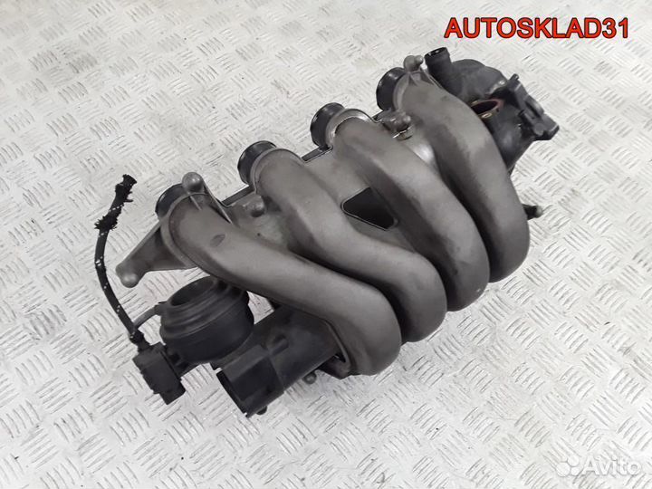 Коллектор впускной VW Passat B6 2.0 BLR 06F133210K