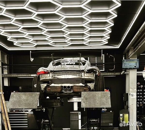 Освещение для салона красоты и автомастерской