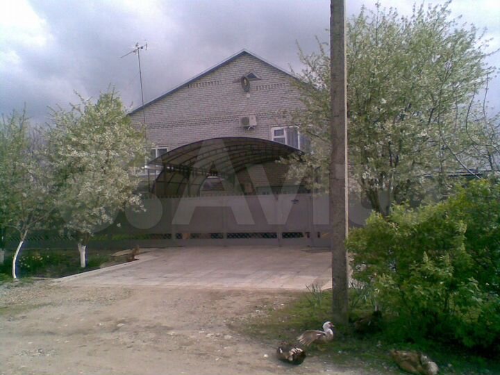 Дом 250 м² на участке 11 сот.