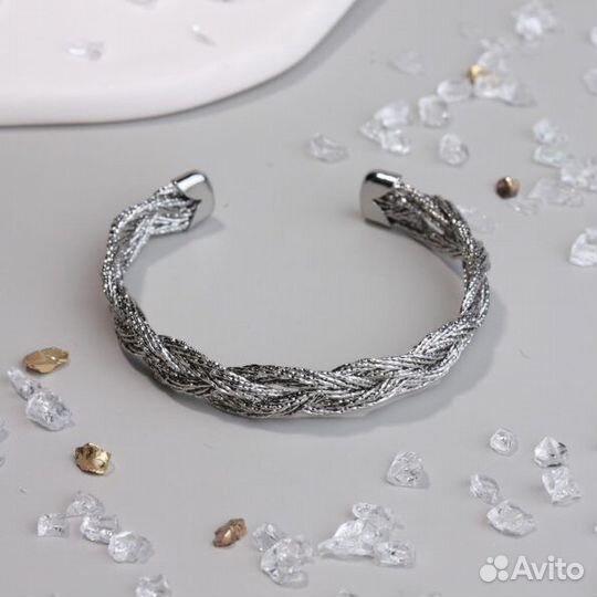 Изящные украшения