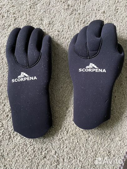 Неопреновые перчатки