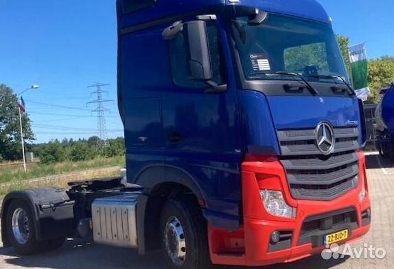 В разборке грузовик Mercedes,Actros mpiv с 2013