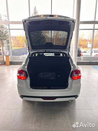 LADA Granta 1.6 МТ, 2023