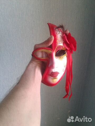 Венецианская маска