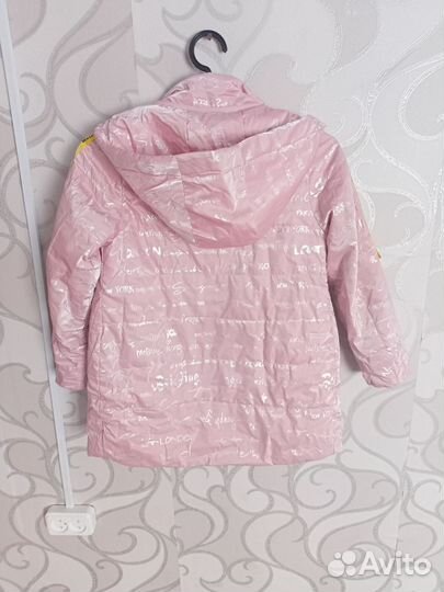 Демисезонная куртка на девочку