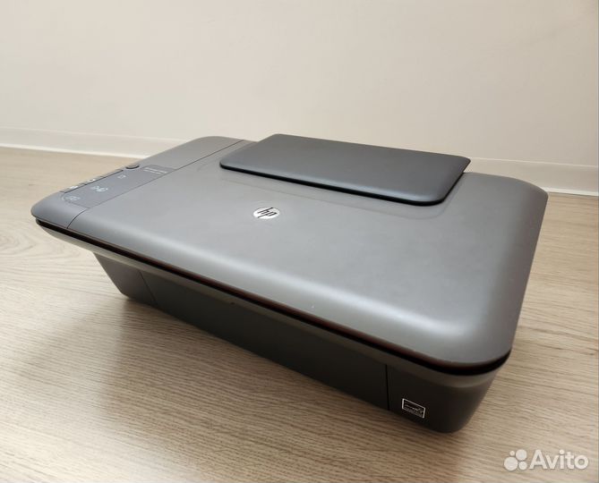 Мфу Принтер HP Deskjet 1050A