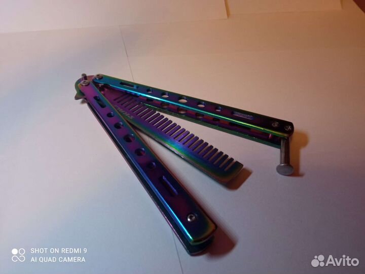 Нож бабочка расческа