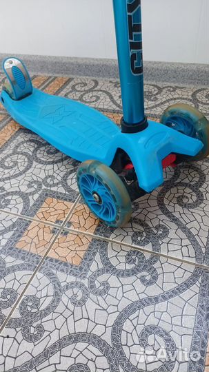 Самокат детский трехколесный бу