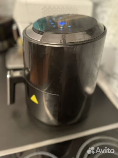 Аэрогриль BBK AF 261 D