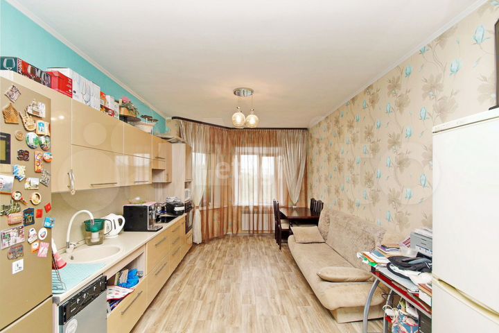 3-к. квартира, 76 м², 5/10 эт.