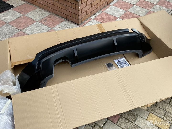 Skoda Yeti Оригинал Спойлер заднего бампера