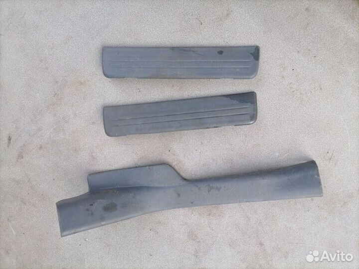 Накладка порога для Nissan Almera Classic (B10)